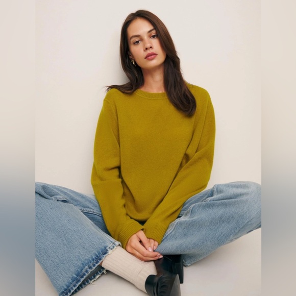 Reformation Sweaters - Reformation 100% Cashmere Boyfriend Oversized Pullover Sweater Topaz Medium
